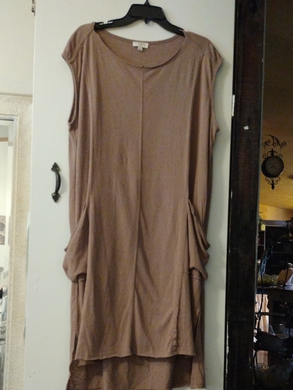 Umgee Sleeveless Brown Women's Shift Top